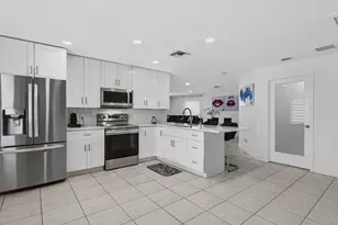 347 W Haiti Ave, Clewiston, FL 33440 - Photo 11