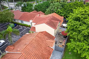 1593 Springside Dr, Weston, FL 33326 - Photo 39