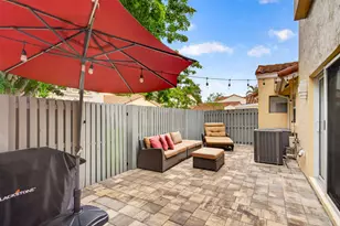 1593 Springside Dr, Weston, FL 33326 - Photo 31