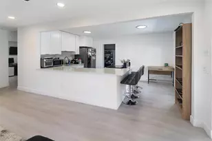 508 SW 13th St, Fort Lauderdale, FL 33315 - Photo 3