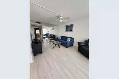 4033 Hythe B #4033, Boca Raton, FL 33434 - Photo 21