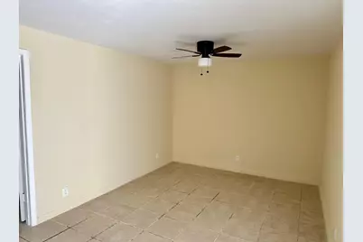 113 NW 27th Avenue #10, Fort Lauderdale, FL 33311 - Photo 3