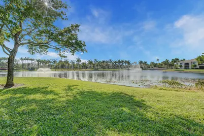 2724 Anzio Court #305, Palm Beach Gardens, FL 33410 - Photo 13