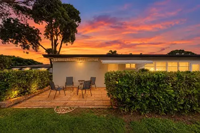 572 High Point Drive #D, Delray Beach, FL 33445 - Photo 25