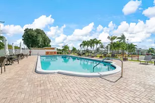 572 High Point Dr, Delray Beach, FL 33445 - Photo 35