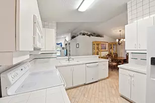 5231 NW 117th Ave, Coral Springs, FL 33076 - Photo 25