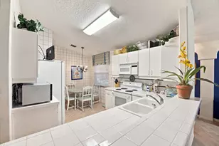 5231 NW 117th Ave, Coral Springs, FL 33076 - Photo 21