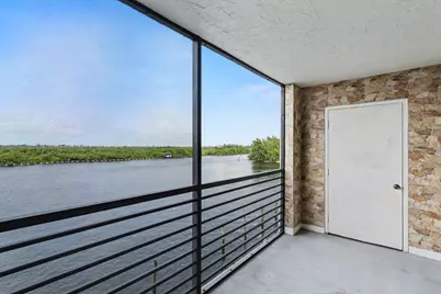 3200 N Ocean Drive #402, Hollywood, FL 33019 - Photo 3
