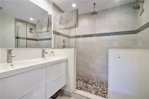 1949 Windward Dr, Lauderdale by the Sea, FL 33062 - Photo 11
