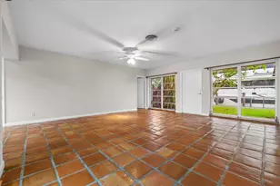 2337 SW 27th Ave, Fort Lauderdale, FL 33312 - Photo 7