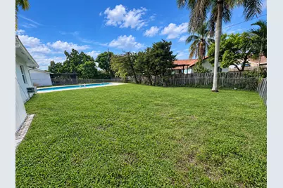 12411 SW 10th Court, Davie, FL 33325 - Photo 27