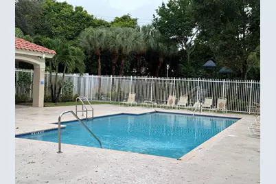 804 Summit Lake Drive, West Palm Beach, FL 33406 - Photo 5