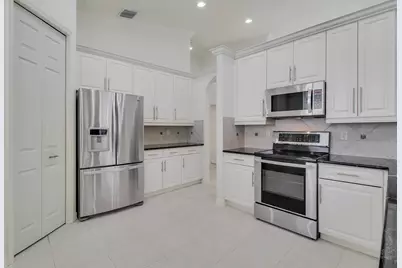 6815 SE Twin Oaks Circle, Stuart, FL 34997 - Photo 17