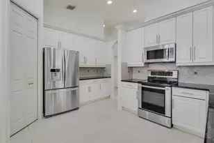 6815 SE Twin Oaks Cir, Stuart, FL 34997 - Photo 17