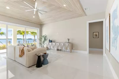 526 Point Lane, Vero Beach, FL 32963 - Photo 21