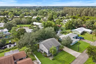 8070 SE River Ln, Stuart, FL 34997 - Photo 29