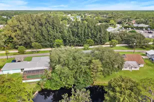 8070 SE River Ln, Stuart, FL 34997 - Photo 27