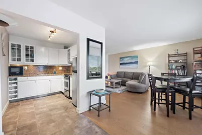 2381 Sunset Avenue #306, Lake Worth Beach, FL 33461 - Photo 7