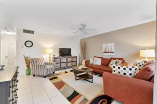 2424 NE 9th St, Fort Lauderdale, FL 33304 - Photo 7