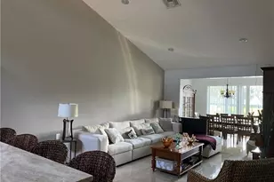10474 Lake Vista Cir, Boca Raton, FL 33498 - Photo 3