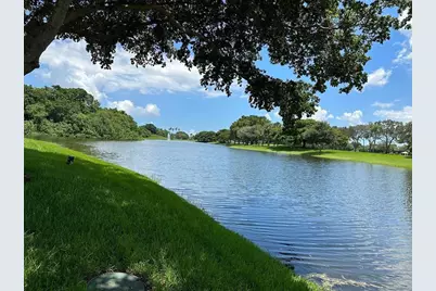 10474 Lake Vista Circle, Boca Raton, FL 33498 - Photo 15