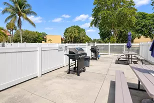 918 SW 9th St Cir, Boca Raton, FL 33486 - Photo 19