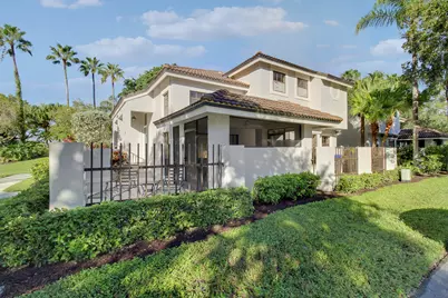 587 Prestwick Circle #2, Palm Beach Gardens, FL 33418 - Photo 5