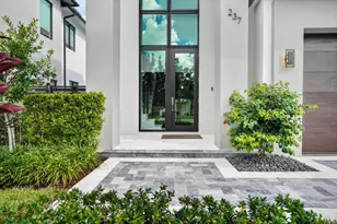 237 NE 11th St, Delray Beach, FL 33444 - Photo 3