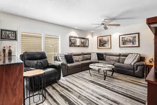 10378 Buena Ventura Dr, Boca Raton, FL 33498 - Photo 17