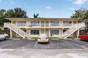 2160 NE 42nd Ct, Lighthouse Point, FL 33064 - Photo 1