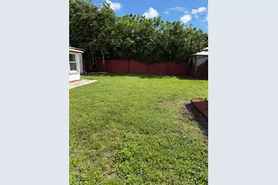 7440 Freedom Street, Hollywood, FL 33024 - Photo 21