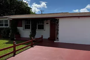 7440 Freedom St, Hollywood, FL 33024 - Photo 1