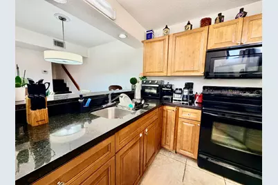 3870 Victoria Drive, West Palm Beach, FL 33406 - Photo 9