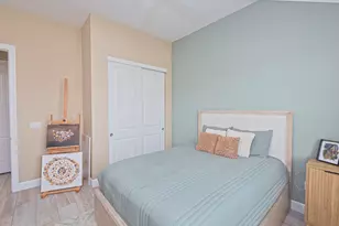 652 S E Boboli Way, Port Saint Lucie, FL 34984 - Photo 13