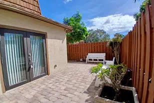 4131 Palm Bay Cir, West Palm Beach, FL 33406 - Photo 29