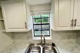 1121 N Andrews Ave, Fort Lauderdale, FL 33311 - Photo 7