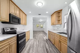 315 SW 9th Ave, Fort Lauderdale, FL 33312 - Photo 7