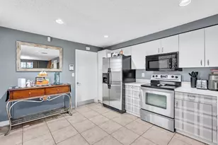 1561 Barcelona Way, Weston, FL 33327 - Photo 13