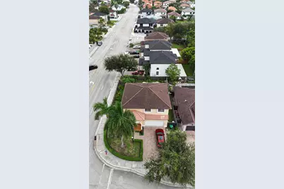 1811 SW 155th Avenue, Miami, FL 33185 - Photo 7
