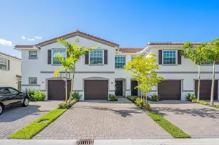 6758 Broadwater Ln, Lake Worth, FL 33467 - Photo 1