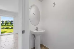 6758 Broadwater Ln, Lake Worth, FL 33467 - Photo 9