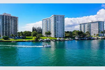 875 E Camino Real #7E, Boca Raton, FL 33432 - Photo 3