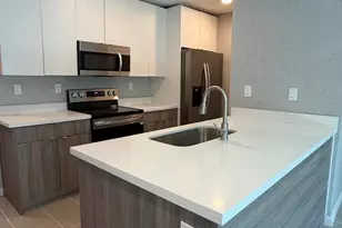 2511 Pierce St, Hollywood, FL 33020 - Photo 3