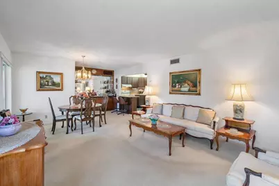 342 Pine Ridge B2 Circle #B-2, Greenacres, FL 33463 - Photo 3