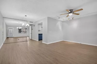 850 SW 133rd Terrace, Pembroke Pines, FL 33027 - Photo 9