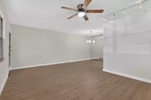 850 SW 133rd Terrace, Pembroke Pines, FL 33027 - Photo 9