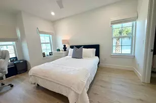 140 Water Pointe Pl, Jupiter, FL 33477 - Photo 9