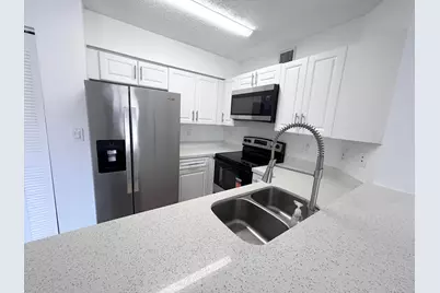 771 N Pine Island Road #308, Plantation, FL 33324 - Photo 1