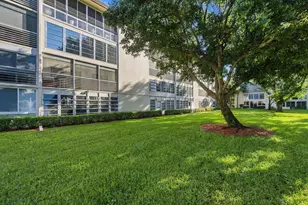 2305 Lucaya Ln, Coconut Creek, FL 33066 - Photo 21