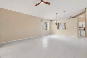 8067 Bellafiore Way, Boynton Beach, FL 33472 - Photo 5